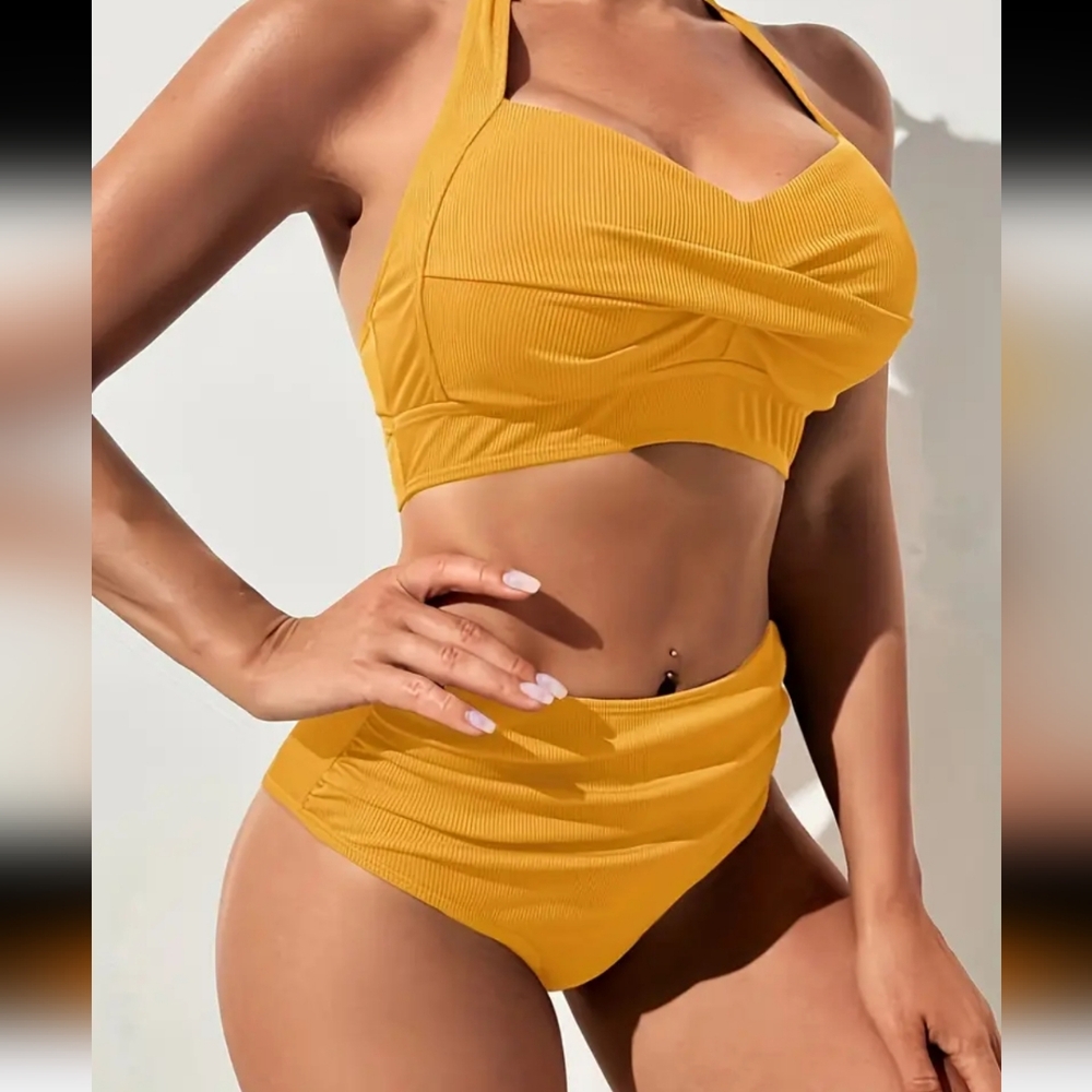 Ladies bikini - Picture 2 of 3